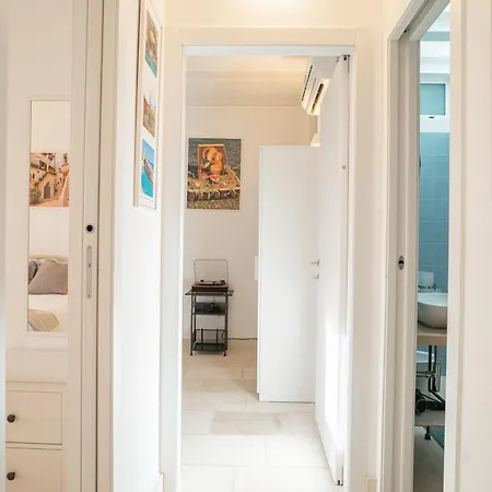 בית נופש Luxury With Rooftop Garden In Centro Storico
