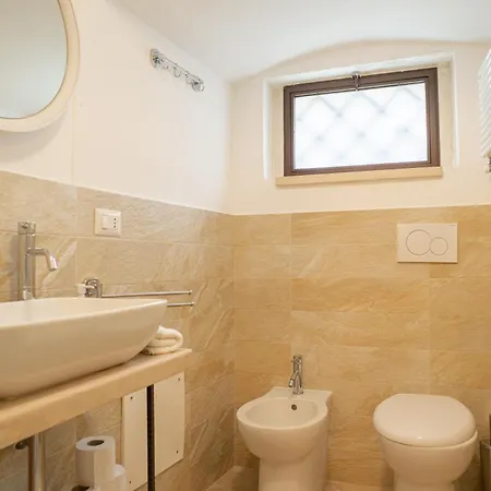 Vakantiehuis Luxury With Rooftop Garden In Centro Storico *
